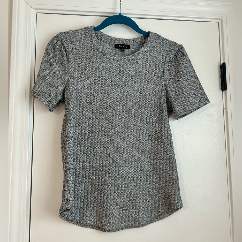 1. State Gray Women’s Small Top Crew Neck Puff Sleeve Shimmer Gray Sweater